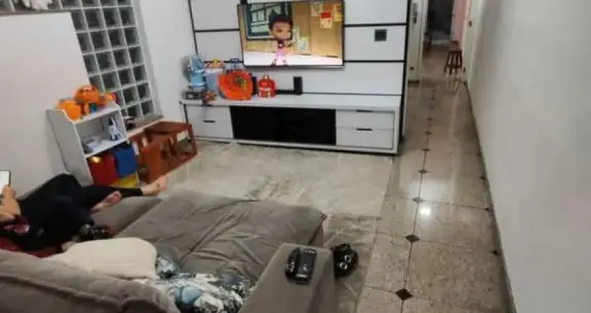 Excelente sobrado com 3 dorm (1 suíte com banheira) e 4 vagas!