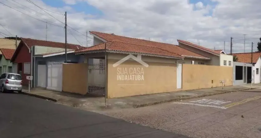 Casa comercial e residencial de esquina em excelente localização, região com muitos consultórios e clinicas.