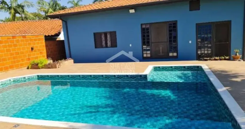 Chácara com piscina aquecida e edícula em Indaiatuba