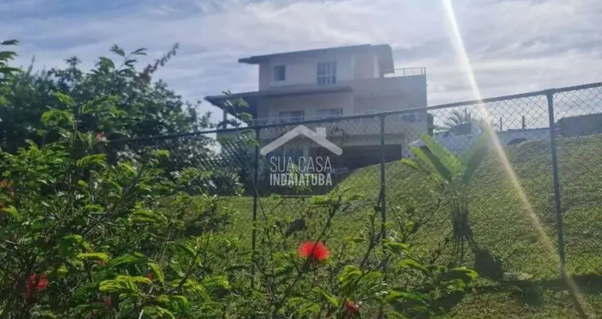 Linda chácara com 5 quartos e excelente acabamento em condomínio fechado em salto