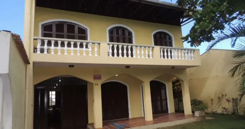 Sobrado com 5 dormitórios à venda, 360 m² por R$ 835.000,00 - Balneário Pontal do Sul - Pontal do Paraná/PR