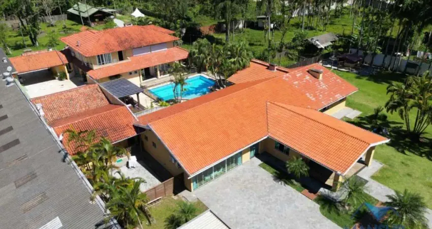 Casa com 8 dormitórios à venda, 770 m² por R$ 2.900.000,00 - Pontal do Sul - Pontal do Paraná/PR