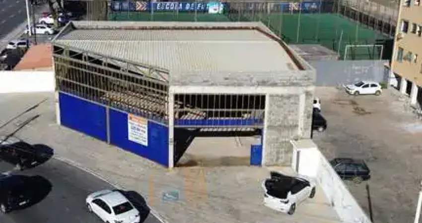 Barracão / Galpão / Depósito à venda na Rua Carimbamba, 7613, Pituaçu, Salvador