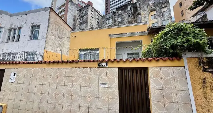 Casa em condomínio fechado com 3 quartos à venda na Rua Recife, 199, Barra, Salvador
