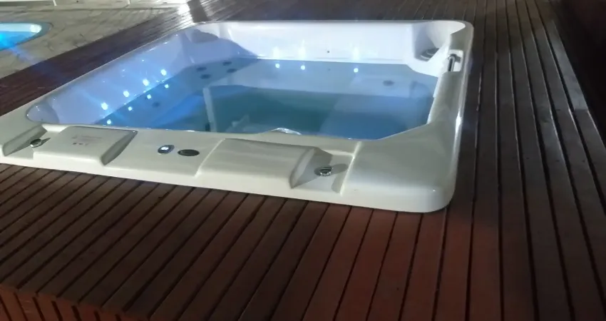 Casa com 4 quartos para alugar na Rua Irene Marta Troiani Lima, 1404, Shangri-lá, Pontal do Paraná