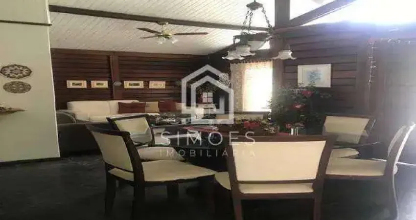 Casa para Venda em Rio de Janeiro, Freguesia (Jacarepaguá), 9 dormitórios, 3 suítes, 6 banheiros, 3 vagas