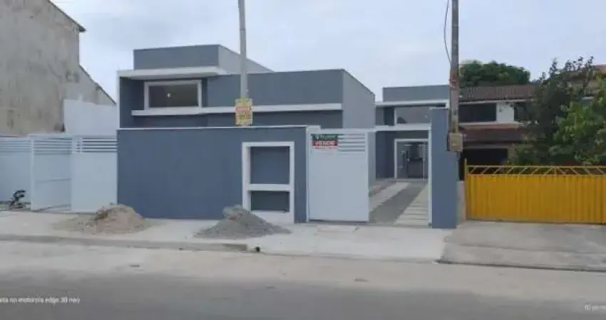 Casa à venda por R$ 285.000,00 - Extensão Serramar - Rio das Ostras/RJ