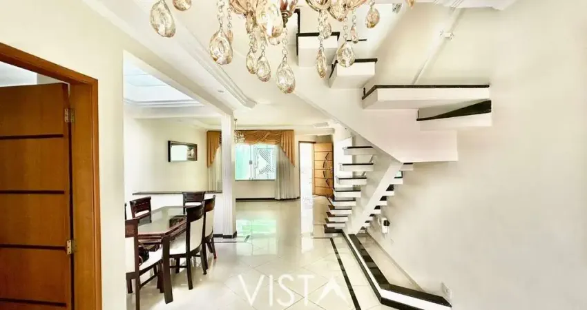 Casa com 3 quartos para alugar na Rua Luiza Canero, 375, Vila Canero, São Paulo