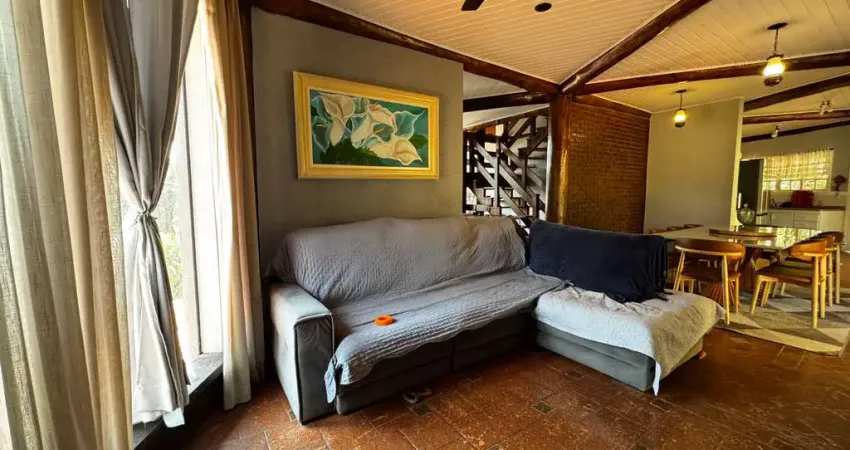 Casa com 4 quartos à venda no Centro, Guararema