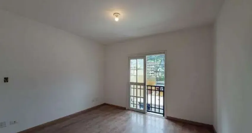 Casa com 3 quartos para alugar na Rua Inspetor Mário Teixeira, 333, Jardim Anália Franco, São Paulo