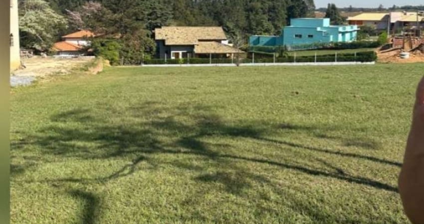 Terreno à venda no condomínio Vale do Lago em Sorocaba com 1.000 m2 de área sendo 20m de frente