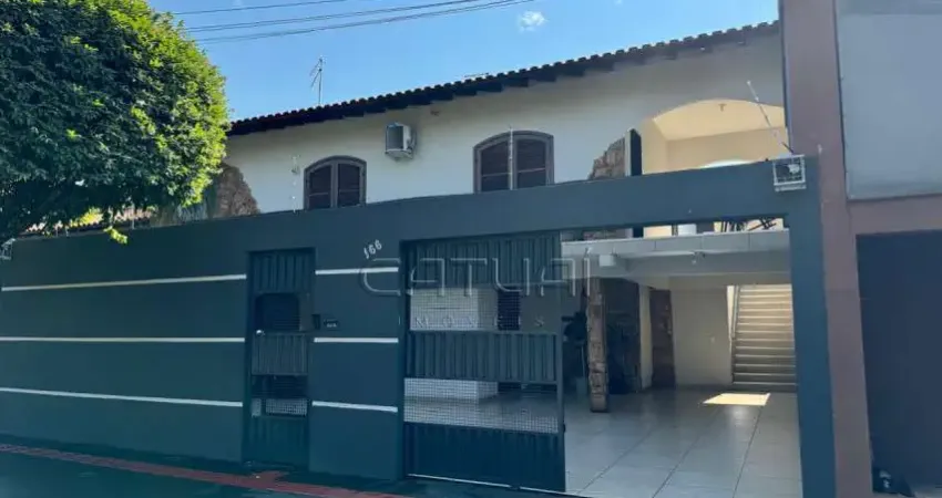 Casa com 3 quartos à venda na Rua Adriano Marino Gomes, 166, Monte Belo, Londrina