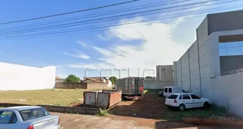 Terreno à venda na Avenida Vinicius de Moraes, 440, Colúmbia, Londrina