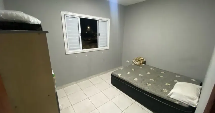 Lindo Sobrado à Venda em Praia Grande - Bairro Cidade da Criança!