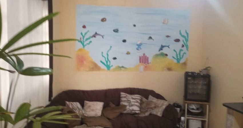 Casa Mobiliada para Alugar em Mongaguá – 2 Dormitórios, Vaga para 5 Carros!
