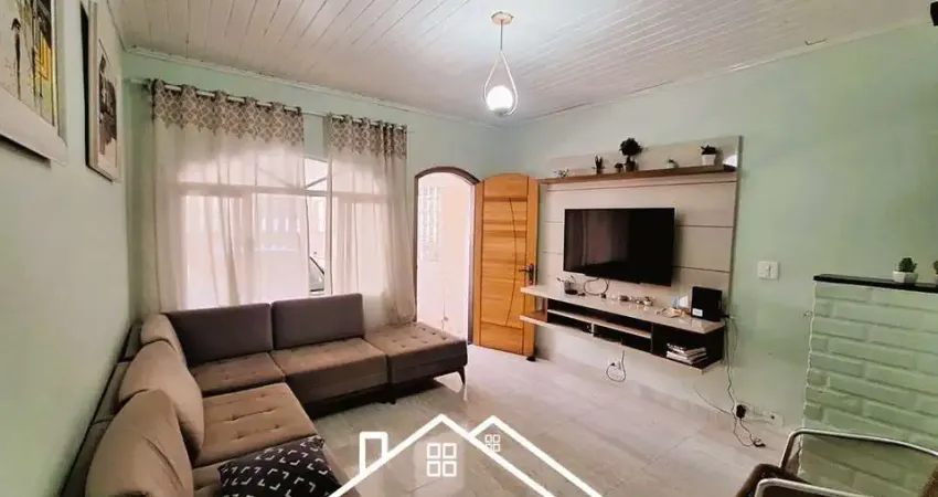 Sobrado à venda no campo grande, com 2 dormitórios, suíte, e vaga de garagem