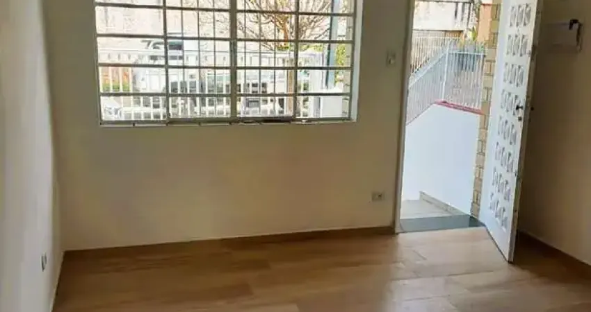 Sobrado à venda no brooklin, com 2 dormitórios, e vaga de garagem.