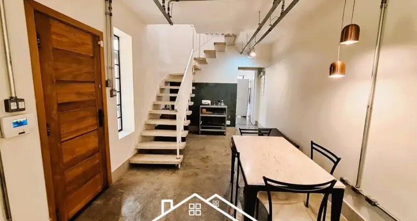 Casa com 3 dormitórios, suíte, 2 vagas de garagens, no brooklin