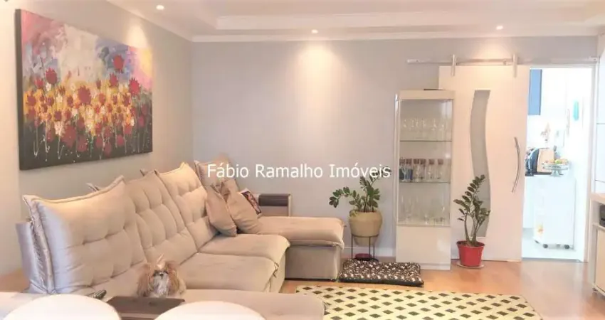 Casa com 3 quartos à venda na Rua Nova Fátima, Jardim Juá, São Paulo