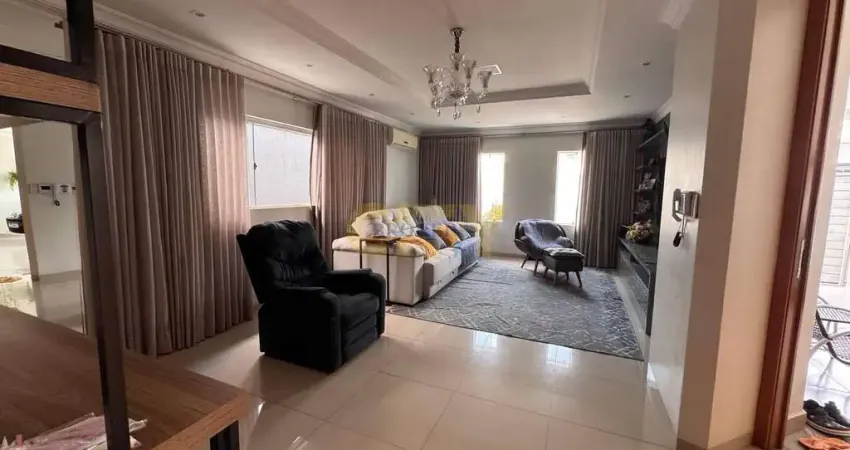 Casa com 4 quartos à venda na Praça dos Viajantes, Jardim Shangri-La, Cuiabá