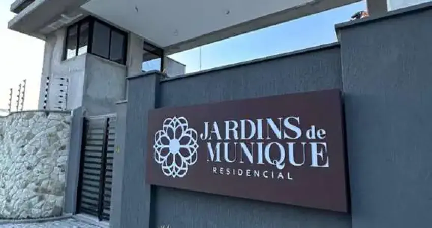 Casa com 02 Quartos á Venda no Res. Jardins de Munique em  Aquiraz- Ceará