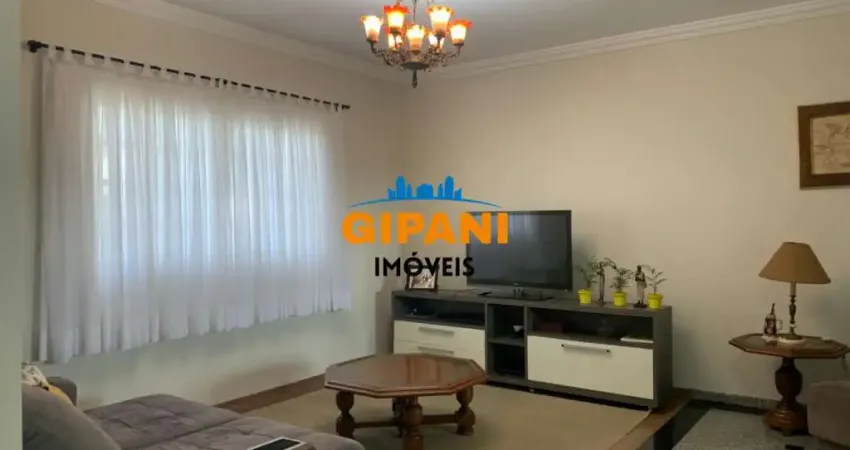 Casa cheia de estilo, espaçosa e com excelente localização em Jaguariúna!