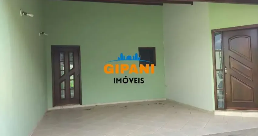 Sobrado 04 Dormitórios com Sala Ampla Nova Jaguariúna, em Jaguariúna