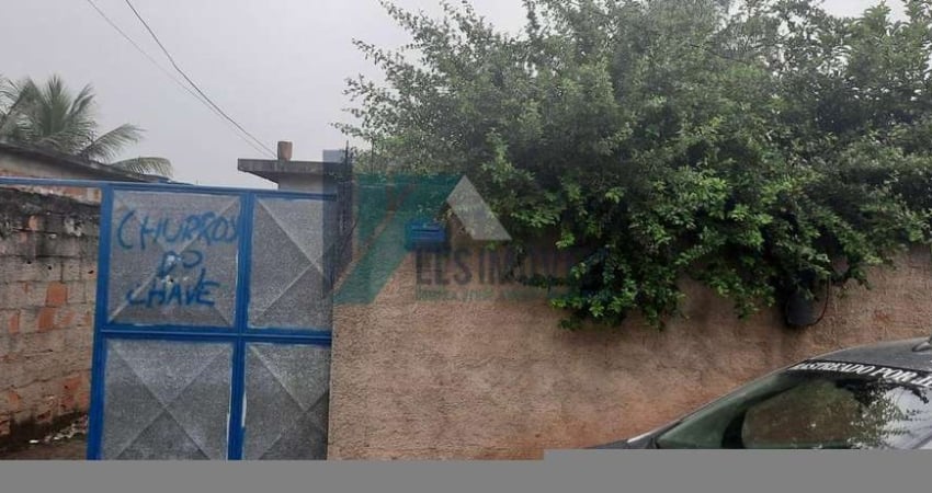Casa para Venda em Duque de Caxias, Saracuruna, 2 dormitórios, 1 banheiro, 1 vaga