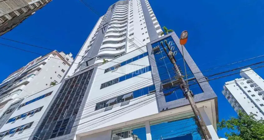 Apartamento com 4 quartos para alugar na Rua 2700, Centro, Balneário Camboriú