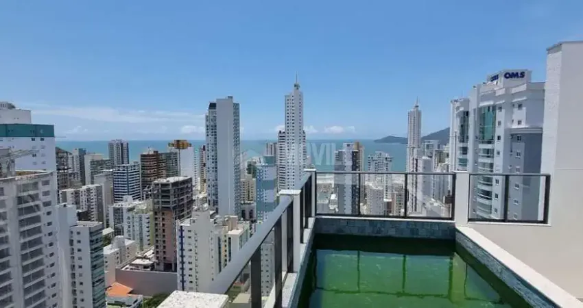 Cobertura duplex 4 suítes alto padrão  com vista mar e piscina privativa