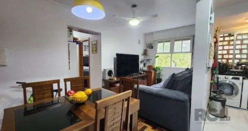 Apartamento 2 dormitórios à venda Petrópolis Porto Alegre/RS