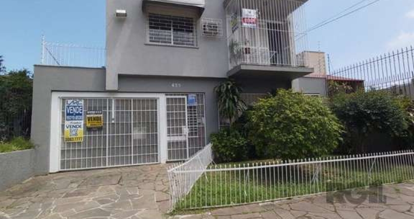 Excelente apartamento com dois dormitorios no bairro cristal