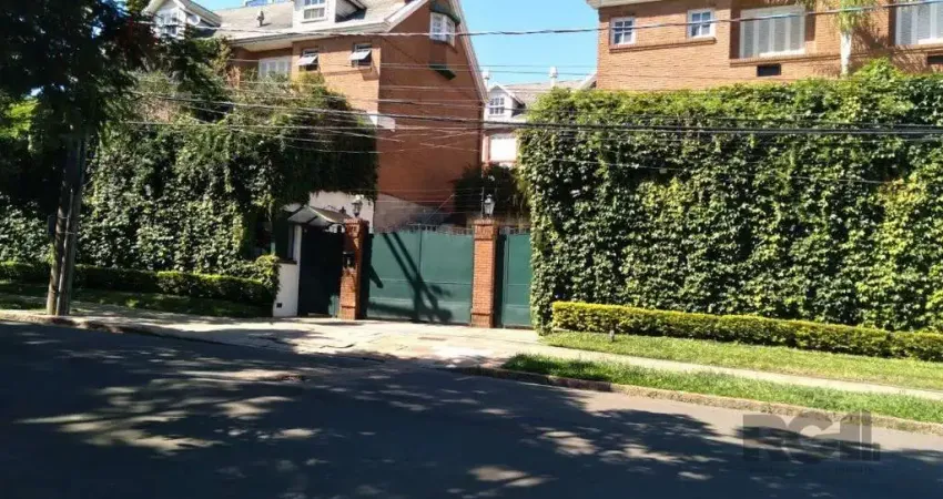 Casa em condomínio para vender, 222m², 3 dormitórios, Três Figueiras