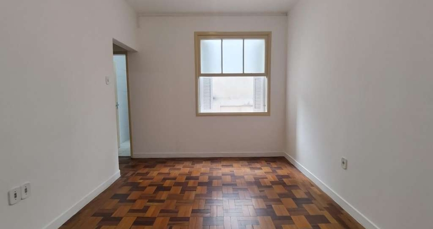 Apartamento 2 dormitórios à venda São João Porto Alegre/RS
