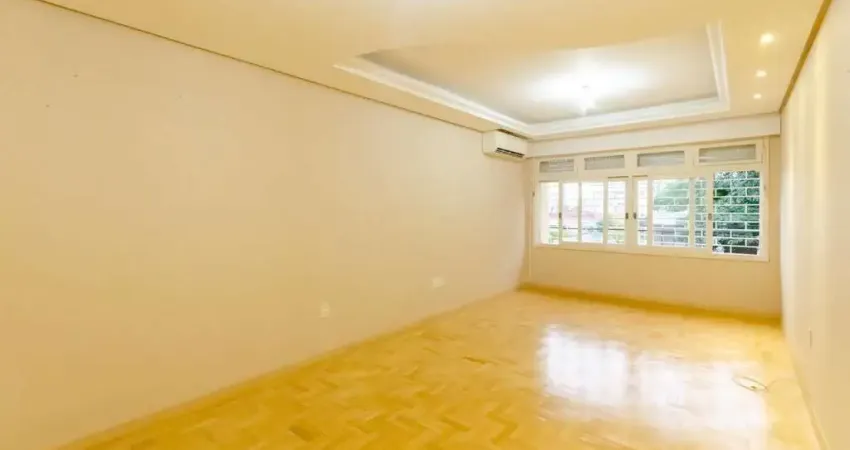 Edifício Ione Apartamento 3 dormitórios no Bairro Petrópolis