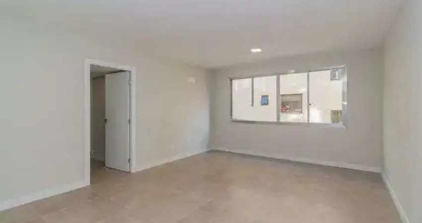 Apartamento reformado com 3 quartos, suíte e 2 vagas – 113 m² -  Mont Serrat