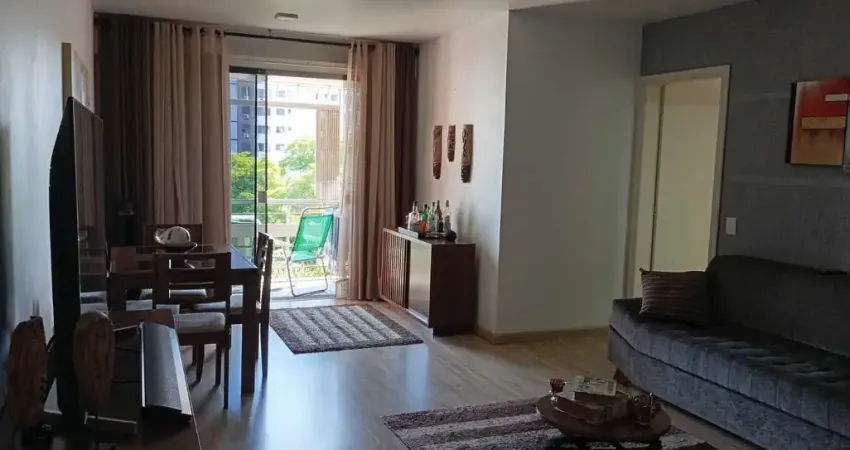 Apartamento térreo com 3 dormitórios e 2 vagas no Bairro Cristo Redentor