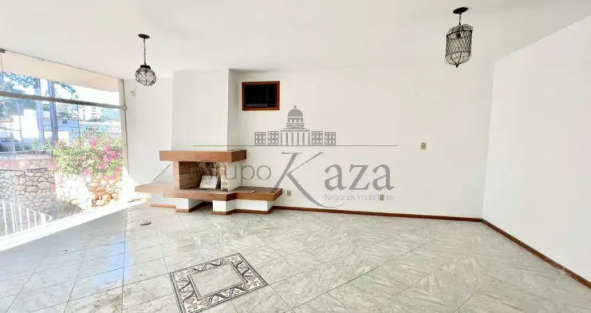 Casa em condomínio - jardim apolo - residencial apolo i - nove de julho - 440m² - 4 dormitórios.