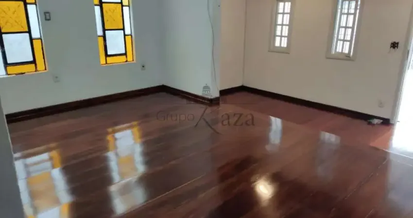 Casa com 3 quartos à venda na Rua Bertolino Cezário Santos, 78210, Bosque dos Eucaliptos, São José dos Campos