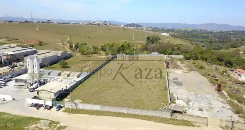 Terreno comercial à venda na Rua Aristides dos Santos, 720, Bairro do Grama, Caçapava