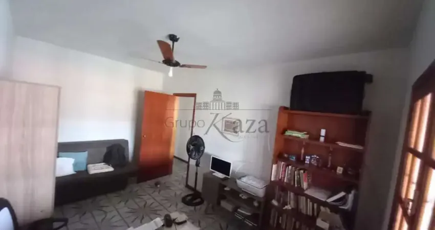 Casa com 3 quartos à venda na Rua Campos Altos, 0, 75230, Bosque dos Eucaliptos, São José dos Campos