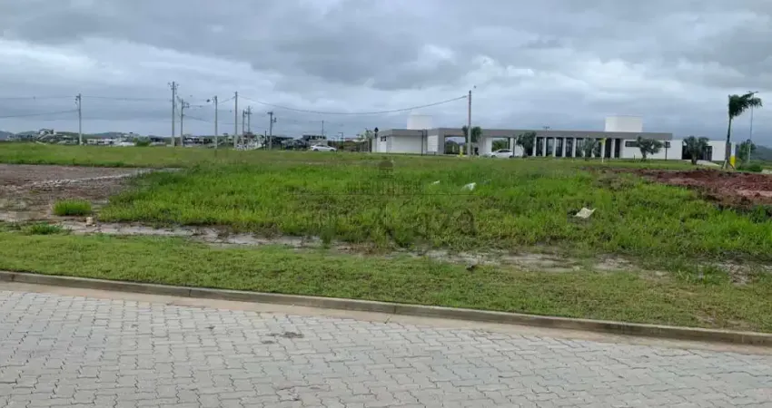 Terreno plano condomínio terras alpha urbanova 346,92m² próximo á portaria vista serra