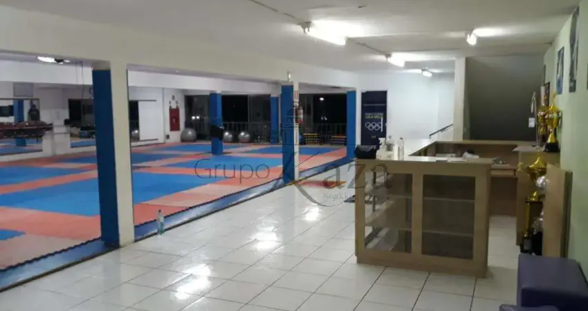 Casa comercial para alugar na Praça Cândido Dias Castejon, 73240, Centro, São José dos Campos