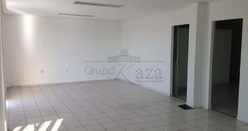 Casa comercial para alugar na Rua Coronel José Monteiro, sala 07 - 0, 742303, Centro, São José dos Campos