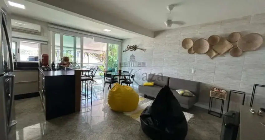 Oportunidade - Apartamento Flat - Martim de Sá - Condomínio Yatch Club Flat Martin de Sá - 1Dormitório - 55m².