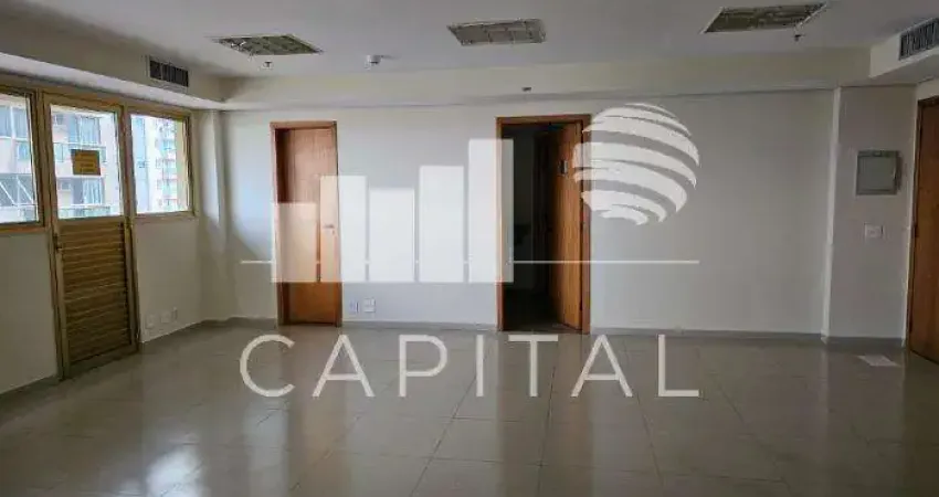 Sala comercial para alugar na Alameda Madeira, 258, Alphaville, Barueri