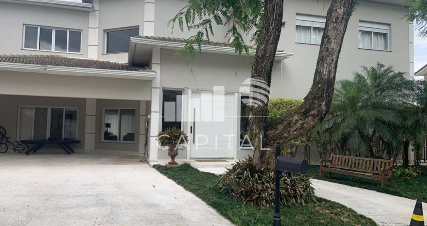 Linda Casa, Com Alto Padrão de Acabamento a Venda Em Santana de Parnaíba/sp.