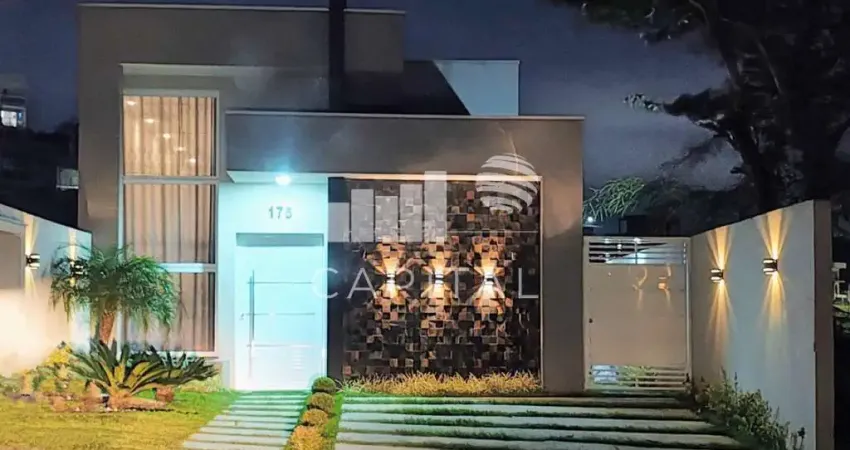 Casa a Venda Em Condomínio Fechado Na Cidade de Itapevi.