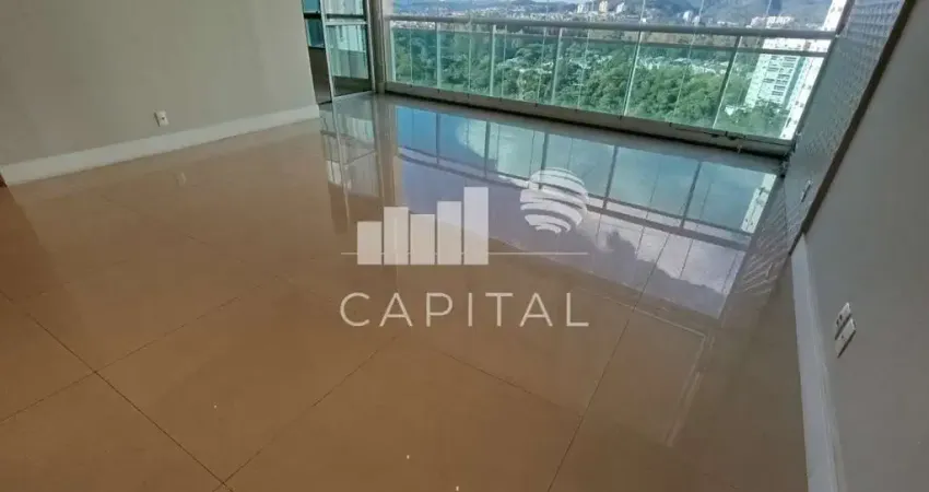 Apartamento com 3 quartos para alugar na Avenida Parkinson, 42, Alphaville, Barueri