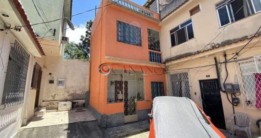 Casa com 2 quartos à venda na Rua Camarista Meier, Méier, Rio de Janeiro